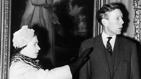 queen gave cover  soviet spy anthony blunt