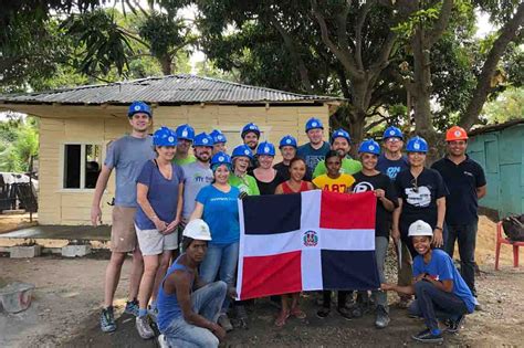 Hábitat Dominicana Empodera A Miles De Familias El Jacaguero