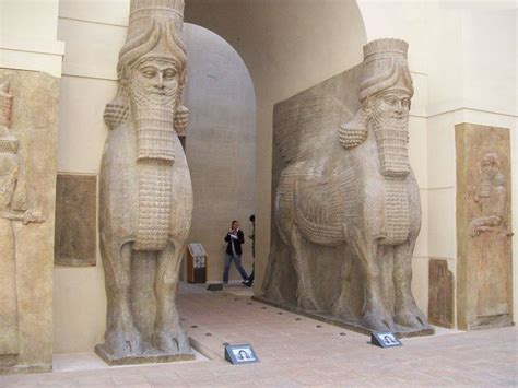 Lamassu From The Citadel From Sargon Ii Dur Sharrukin Arqueolog A
