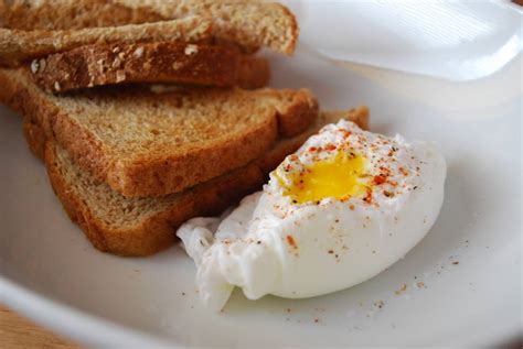 10 Best Poached Egg Breakfast Recipes