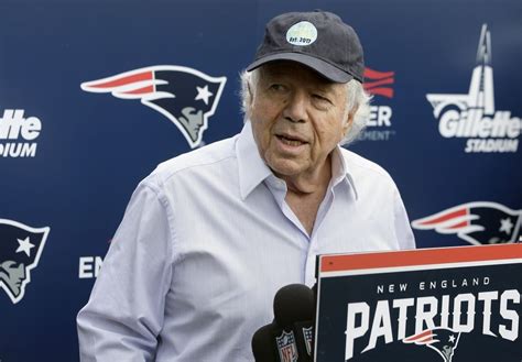 Patriots Owner Robert Kraft Charged With Soliciting Prostitution In Florida