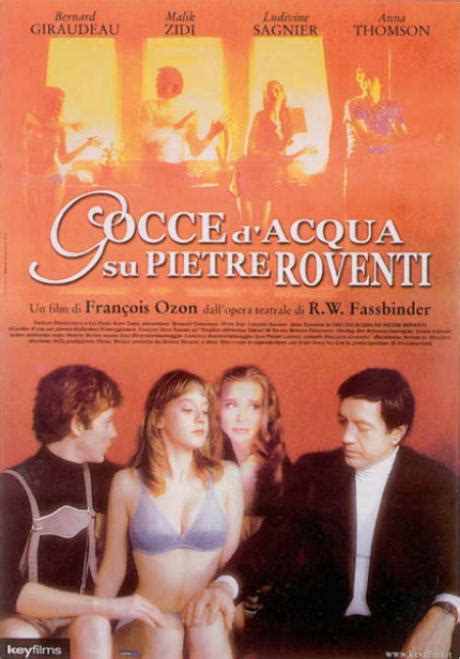 Gocce Dacqua Su Pietre Roventi Film 1999