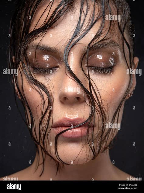 Glowing Skin Beauty Hi Res Stock Photography And Images Alamy