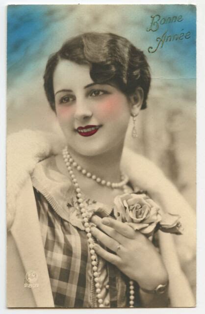 1920s Glamour Flapper Beads Fashion Beauty Lady French Deco Photo
