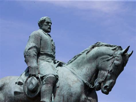 Robert E Lee Confederate Memorials Receive Reverence Revulsion In Florida