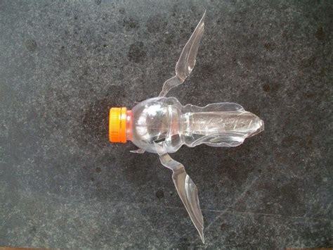 Plastic Bottle Bee 10 Steps