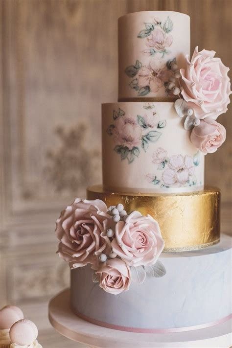 Floral Painted Wedding Cake Ideas With Metallic Gold Hand Painted