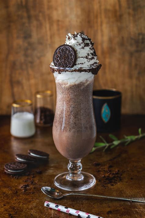 It is gelatinous set milk that is whipped and thick. Ingredients: 1 pint chocolate ice cream 5-10 oreo cookies 8 ounces whole milk 5 ounces Maker's ...