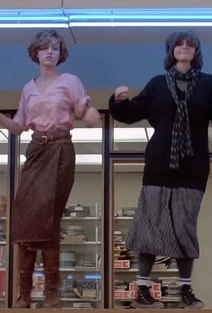 The Breakfast Club Actresses Molly Ringwald And Ally Sheedy Praise Alexandria Ocasio Cortez