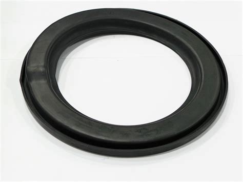 Coil Spring Rubber In Uae 48158 02030