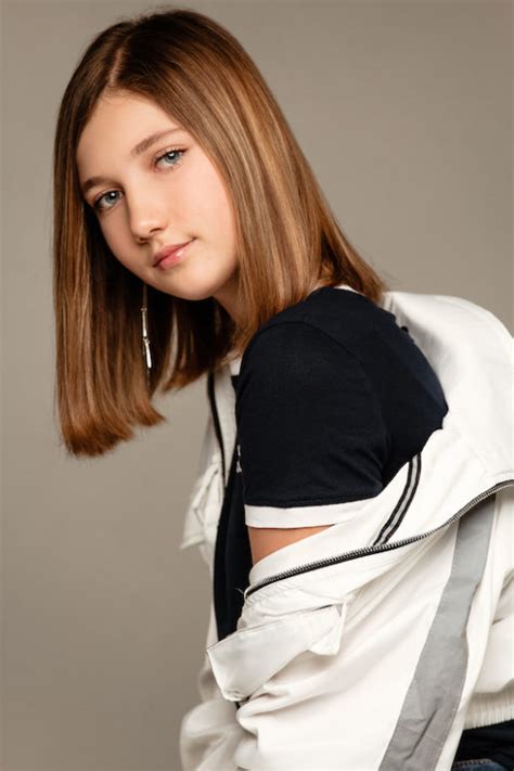Sofia Z Nika Models
