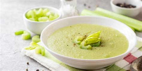Soupe aux lentilles vertes (3 votes) , (1) , (15) plat facile 12 min 35. Recette Velouté vert de céleri branche facile | Mes ...