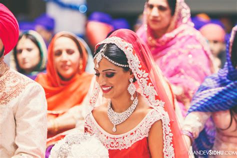 Indian Sikh Wedding Seattle Sangeet Maiyaan Mendhi Reception