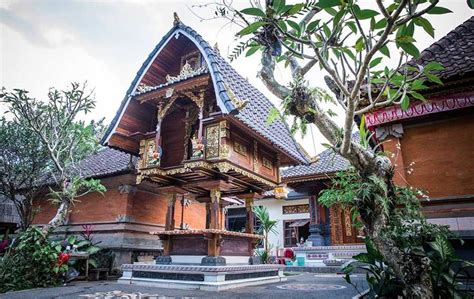 Mengenal 10 Bagian Rumah Adat Bali dan Keunikan di Dalamnya | Orami