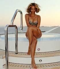 Kim Kardashian Beyonce Dua Lipa Selena Gomez Unseen Beach Bikini Pictures IWMBuzz