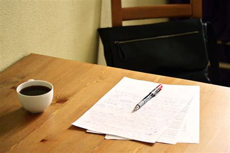 Lloyd trump dan delmas f. Pengertian, Rumus dan Soal Passive Voice - JURNAL ARTEFAK