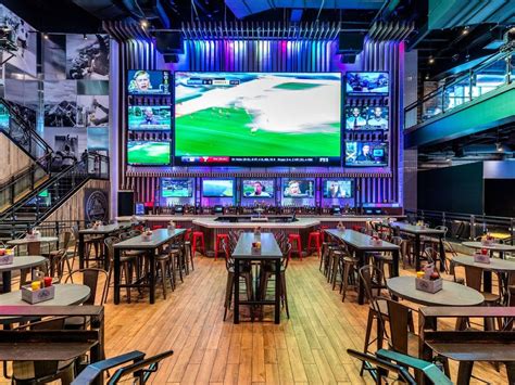 Ten Things That Makes For A Successful Sports Bar Magicpin Blog