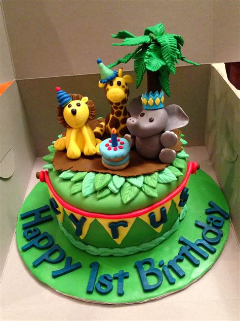 Birthday cake for two year old. Joyce Gourmet: Baby Animals for Cyrus' First Birthday Cake