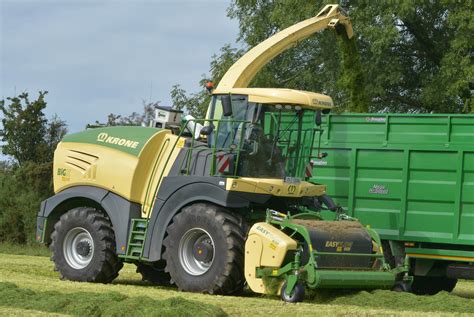15 New Krone Big X Foragers To Tackle 2018 Irish Silage Campaign