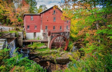 Use them in commercial designs under lifetime, perpetual & worldwide rights. 25 of the Most Beautiful Old Mills In America | Old grist ...