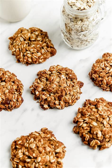 Each cookie is topped with a whole almond which gives them their classic look and offers additional texture. Healthy Almond Flour Oatmeal Cookies (Soft & Chewy!)