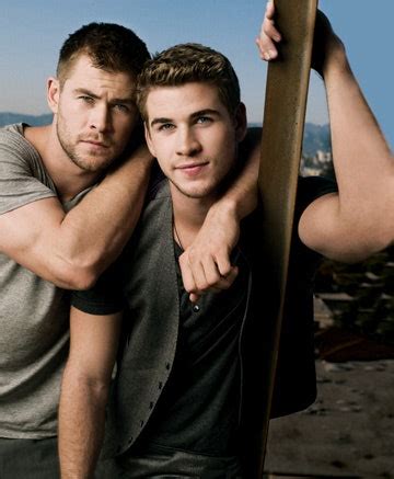 Mother, father, siblings (2 brothers), wife and kids. January 2010: Krista Smith spotlights the Hemsworth ...