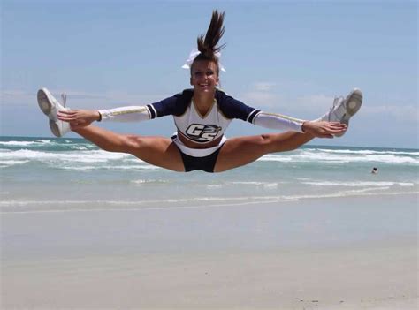 Toe Touch Cheerleading Cheerleading Workout Cheerleading Dance