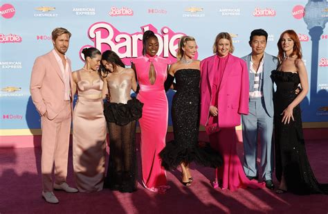 Barbie World Premiere Photos From The Pink Carpet