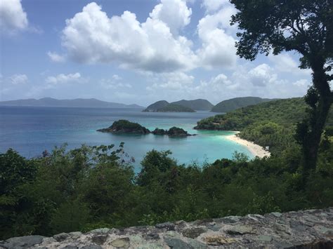 4 Best Day Hikes in Virgin Islands National Park | Trailhead Traveler