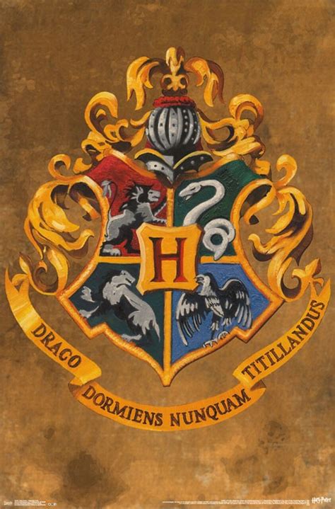 harry potter poster hogwarts crest nerdkungfu