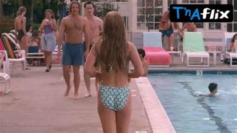 Christine Taylor Bikini Scene In A Very Brady Sequel Porn Videos