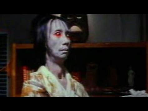 Namanya memang seram, devil's pool alias kolam setan. Pengabdi Setan Trailer (1980) Indonesian Cult Clasic ...