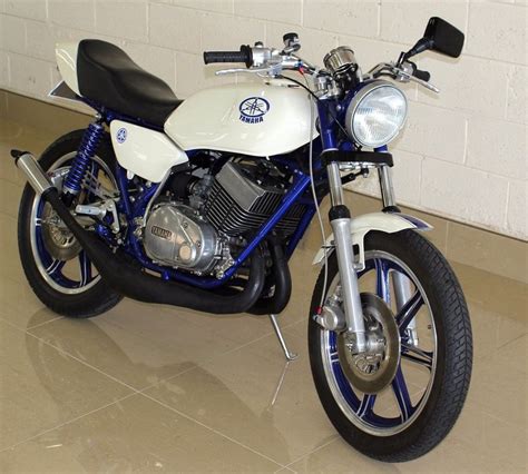 For sale is a 1977 yamaha rd 400. 1979 Yamaha RD400 | 1979 Yamaha RD400 for sale to buy or ...