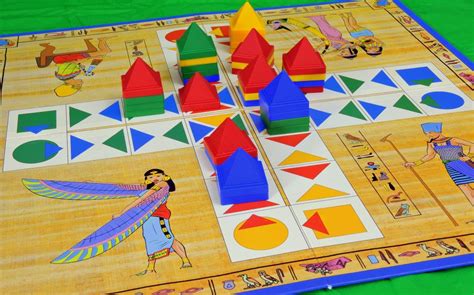 34 Best Board Games For 3 Year Old Toddlers In 2020 Pigtail Pals