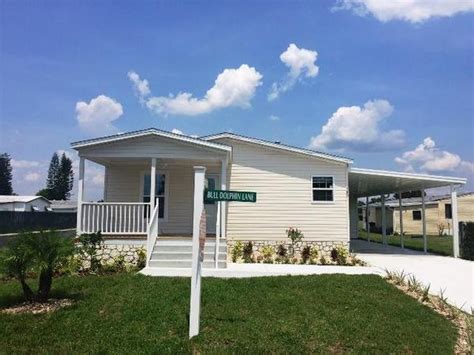 Make your homeowner dreams come true with this lovely, new single wide manufactured home. mobile home for sale in Orlando, FL: 2016 Mert 846486
