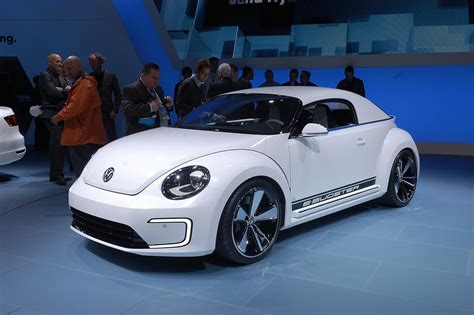 Volkswagen Unveils E Bugster Electric Beetle Concept In Detroit