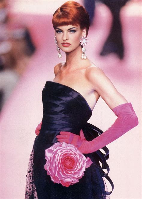 Linda Evangelista Valentino Fw 1991 Haute Couture Chiffon Fashion