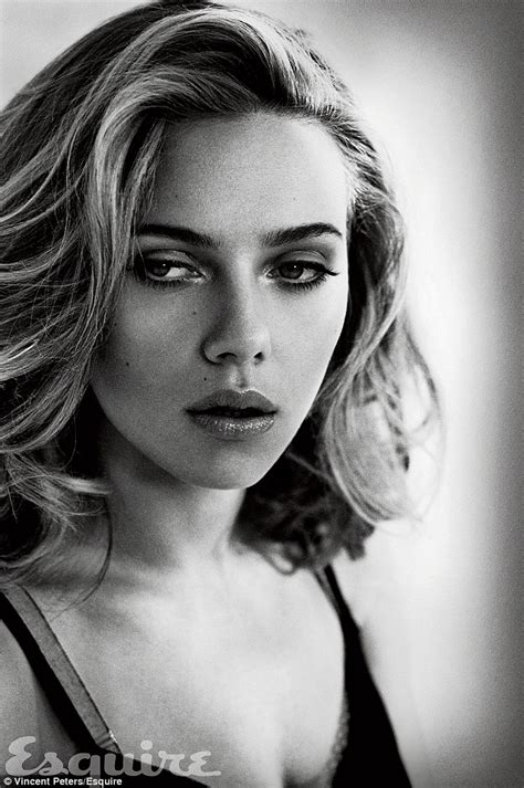 Scarlet Fever Esquire Name Scarlett Johansson Sexiest Woman Alive S News