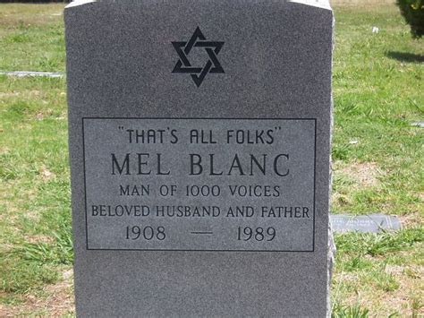 Gravestone is a valid word. 30 משפטים מצחיקים וגאוניים שאנשים ביקשו שיכתבו להם על המצבה