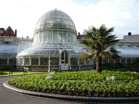 Botanic Gardens In Belfast Northern Ireland Editorial Photography