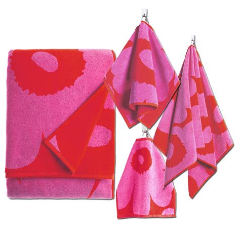 Marimekko home bathroom textilies hand towels & bath towels. Marimekko Unikko Pink Bath Towels - Marimekko Unikko Towels