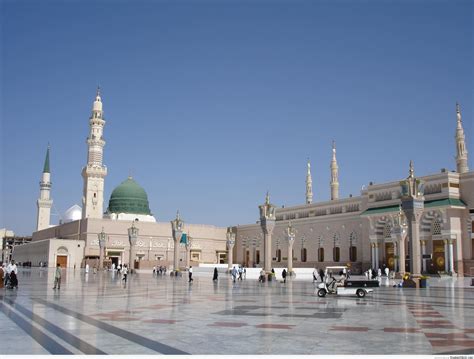 Mosque of the Prophet ï·º – Al-Masjid an-Nabawi (The Prophets Mosque