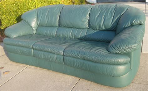 Uhuru Furniture And Collectibles Sold Green Leather Sofa 80