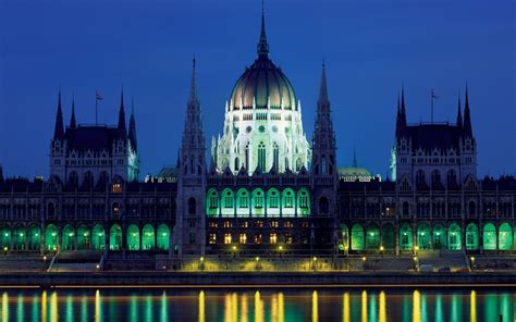 Parliament Building Budapest Hungary Wallpaper For Widescreen Desktop