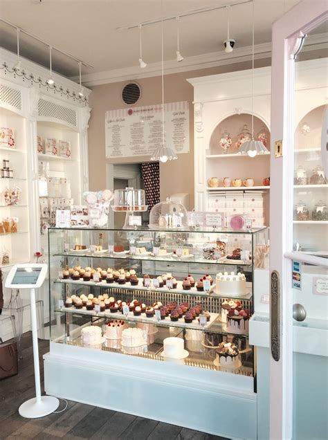 London Victoria Cake Shop 11 Explore Top Designs Created By The Very