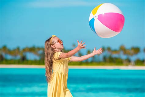 35 Fun Ideas For A Beach Birthday Party For Kids Beaches