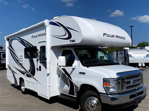 11 Best Class C Rvs Under 25 Feet Video Tours And Floor Plans The