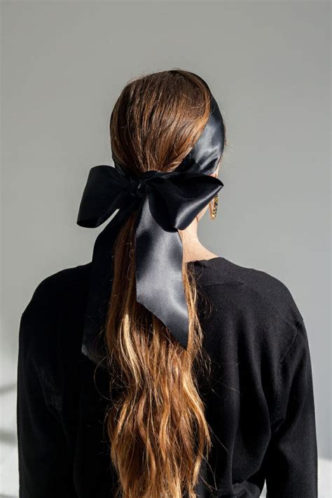 All Black Fashion Is Experiencing A Major Comeback In Perfect Hair Hair Ribbons Diy