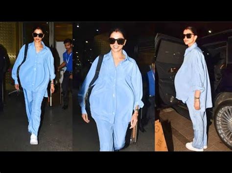 Finally Deepika Padukone Flaunts Her Baby Bump Announce Her Pregnancy With Media And Looks So