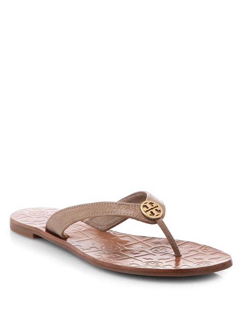 Tory Burch Leather Thong Sandal With Signature Logo In Brown Lyst